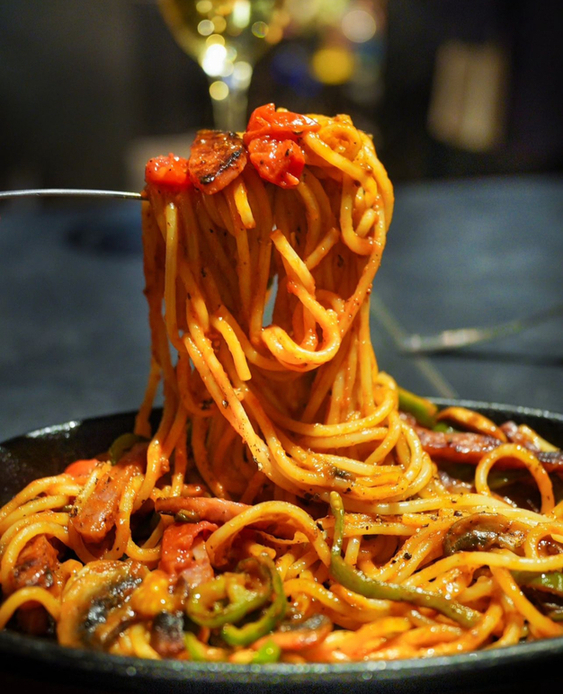 自家製ケチャップのナポリタン